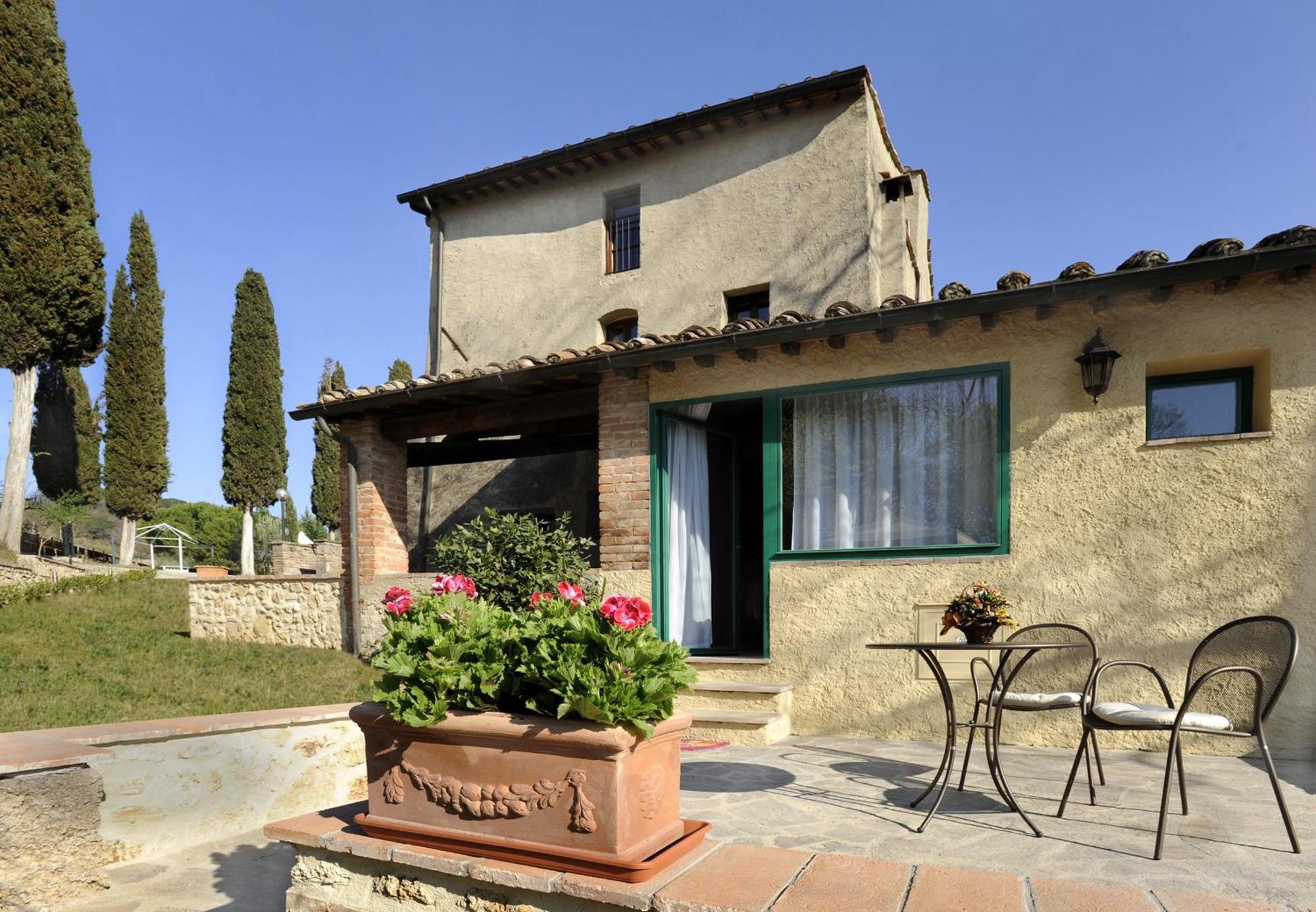 Relais Antico Borgo San Lorenzo Поджибонси Екстериор снимка